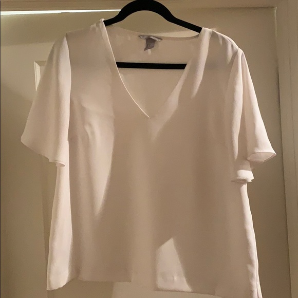 White Blouse - Picture 1 of 3